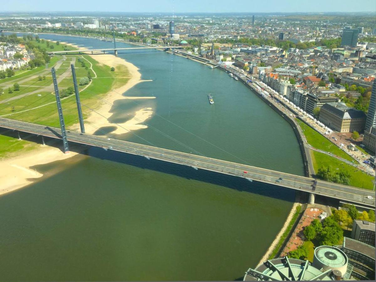 Modernes Apartment In Schoner Lage Düsseldorf Exteriér fotografie